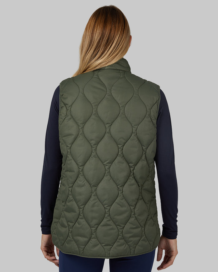 32 Degrees Thyme _ Women's Shield Tech Onion Quilted Vest {model: Colby is 5'9", wearing size S}{bottom}{right} {bottom}{right}