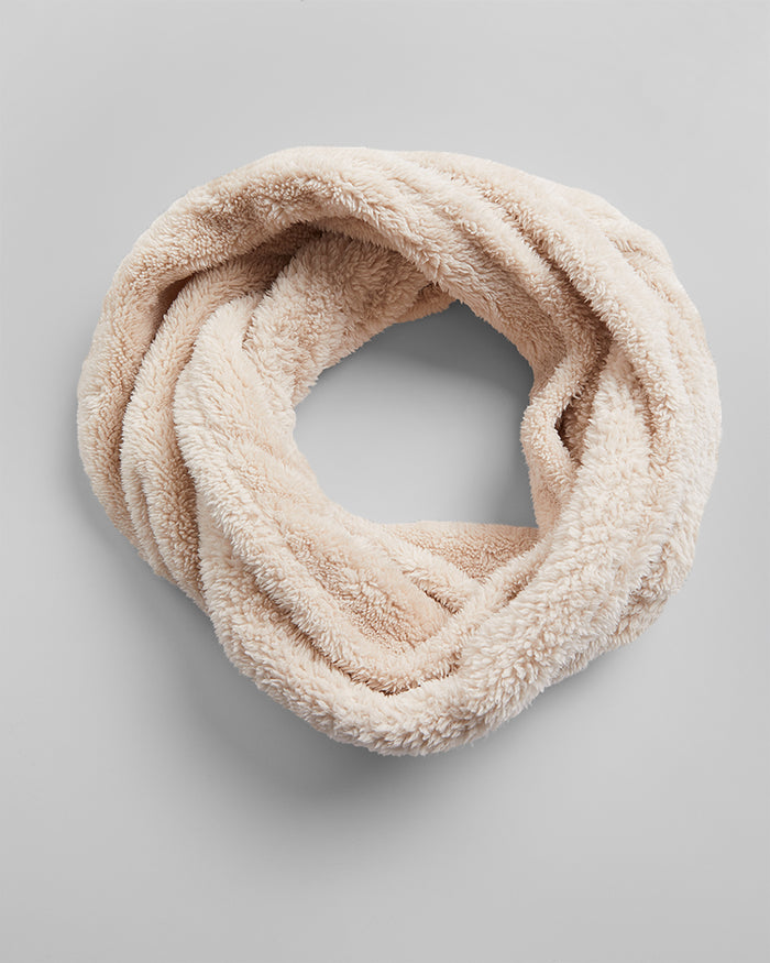 32 Degrees Coconut Ivory_Women's soft sherpa Infinity scarf {bottom}{right}