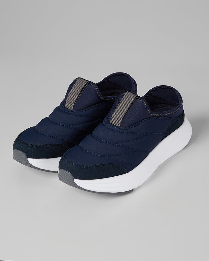 32 Degrees Navy_Men's slip-On Puffer sneakers {bottom}{right}