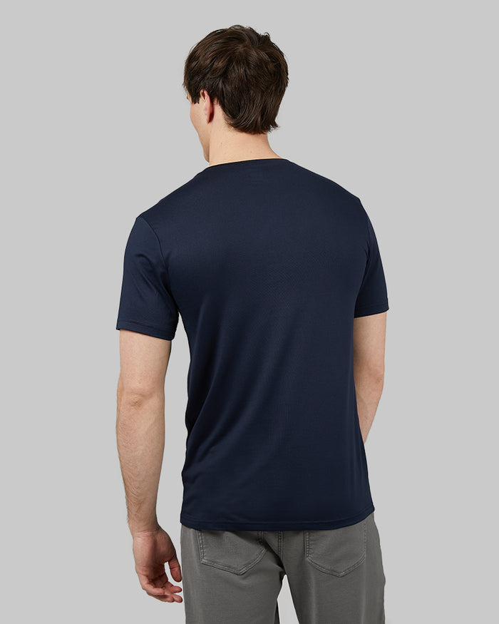 32 Degrees Navy _ Mens Cool Classic Crew T-Shirt {model: Lane is 6', wearing size M}{bottom}{right} {bottom}{right}